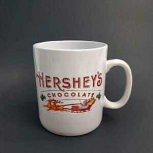 ‎HERSHEY’S Chocolate XL Galeria Santa Reindeer Mug
